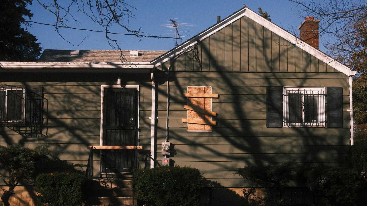 Foreclosure Foreclosure